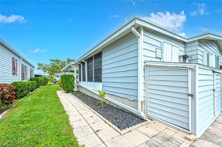 140 Arctic WAY E # 140, NAPLES FL 34104