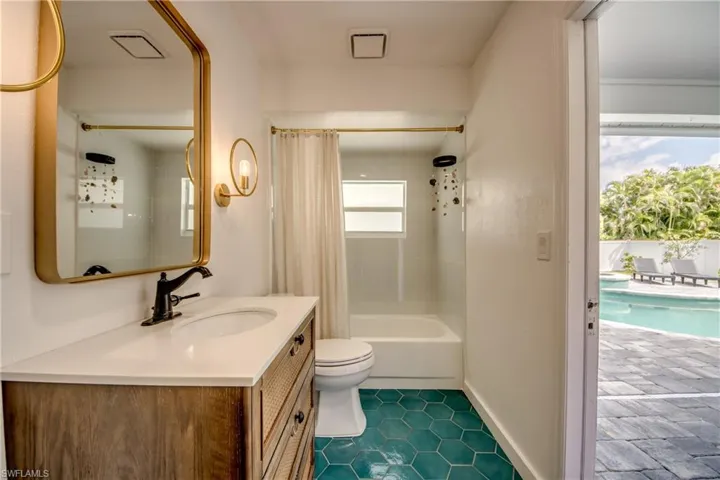 2839 Cape Coral Pkwy W, Cape Coral Fl 33914