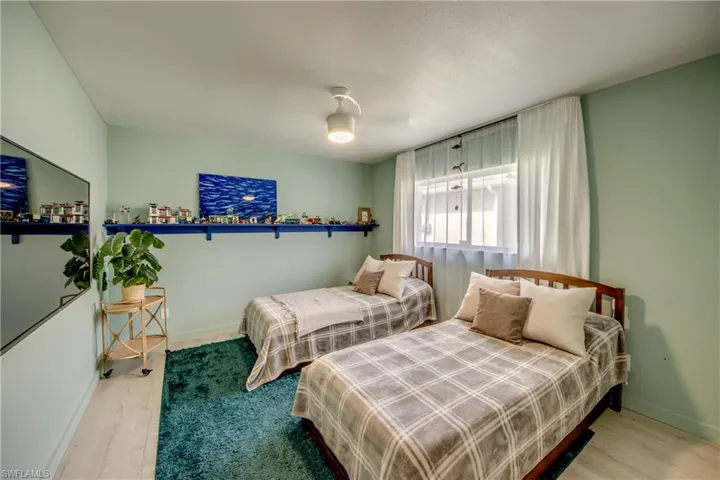 2839 Cape Coral Pkwy W, Cape Coral Fl 33914