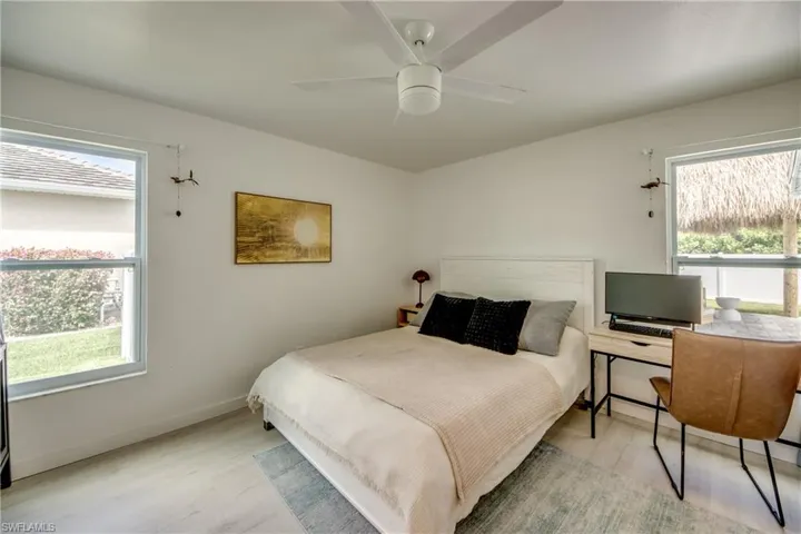 2839 Cape Coral Pkwy W, Cape Coral Fl 33914