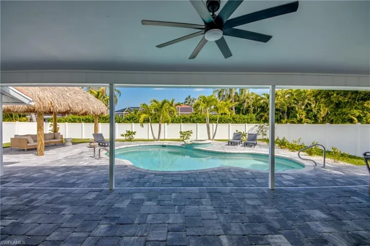 2839 Cape Coral Pkwy W, Cape Coral Fl 33914