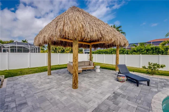 2839 Cape Coral Pkwy W, Cape Coral Fl 33914