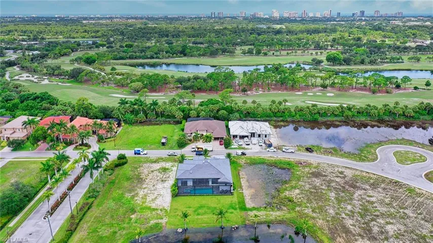 2938 Coco Lakes Dr, Naples, Florida 34105