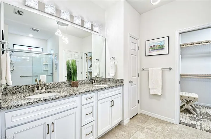 7187  Wilton  DR, Naples, FL 34109