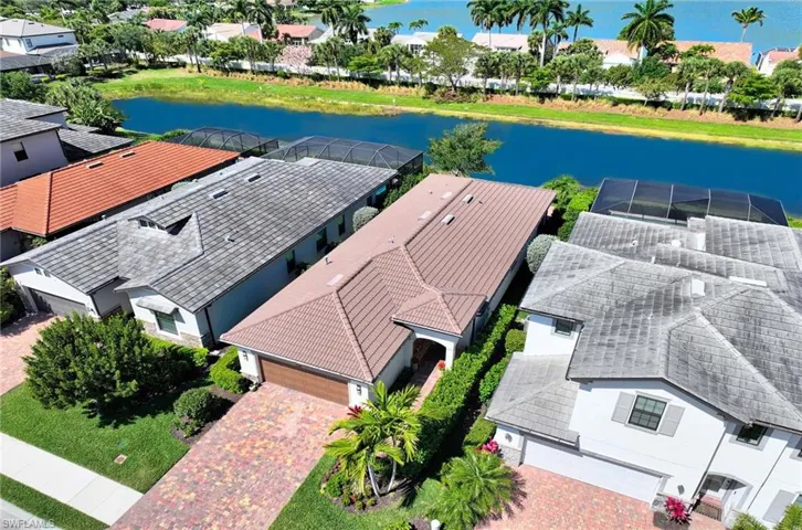 7187  Wilton  DR, Naples, FL 34109
