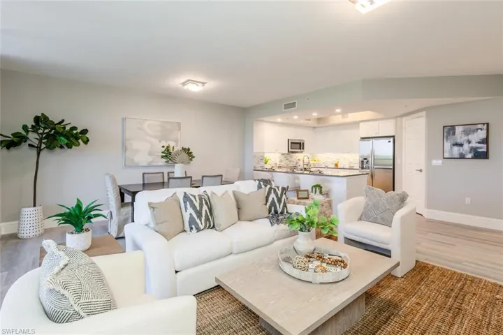 1065 Borghese Ln # 303, Naples, Florida 34114
