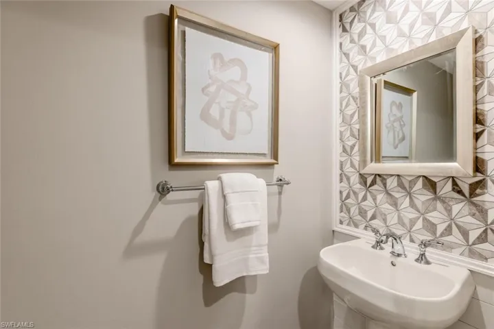 1065 Borghese Ln # 303, Naples, Florida 34114