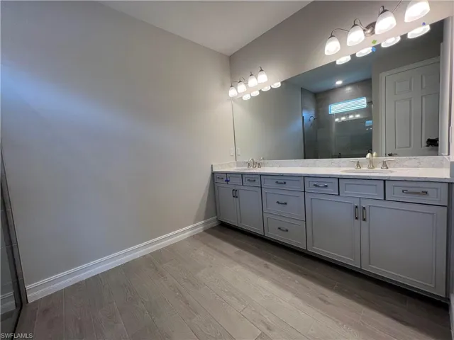 463 Polihale Way, Naples, Florida 34114