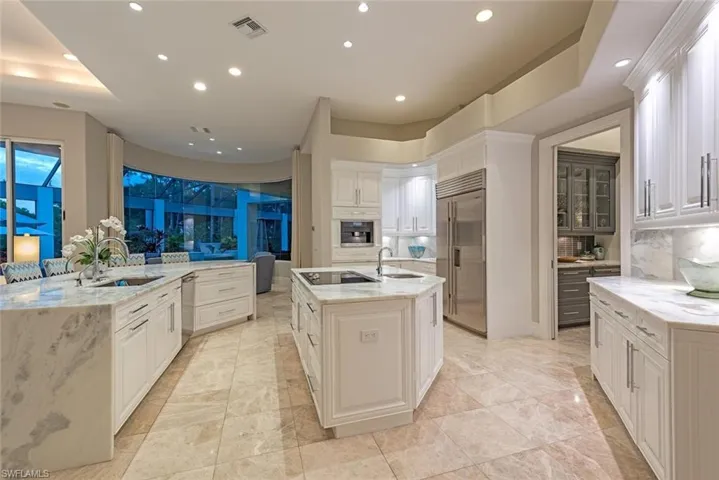 2701 Buckthorn Way, Naples, Florida 34105