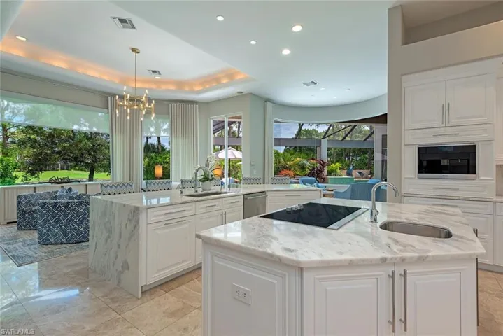 2701 Buckthorn Way, Naples, Florida 34105