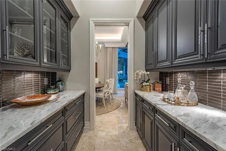 2701 Buckthorn Way, Naples, Florida 34105