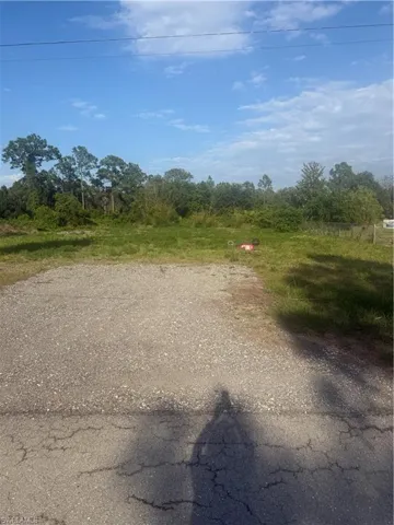 322 Wellington Ave, Lehigh Acres, Florida 33936