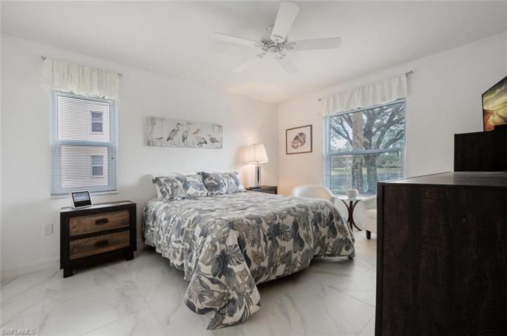 416 Valerie WAY # 101, NAPLES FL 34104