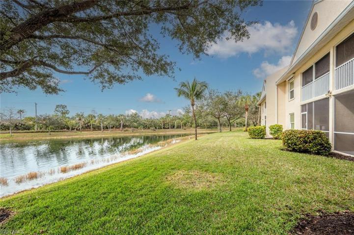 416 Valerie WAY # 101, NAPLES FL 34104