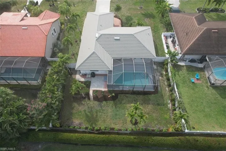 27136  Edenbridge  CT, Bonita Springs, FL 34135