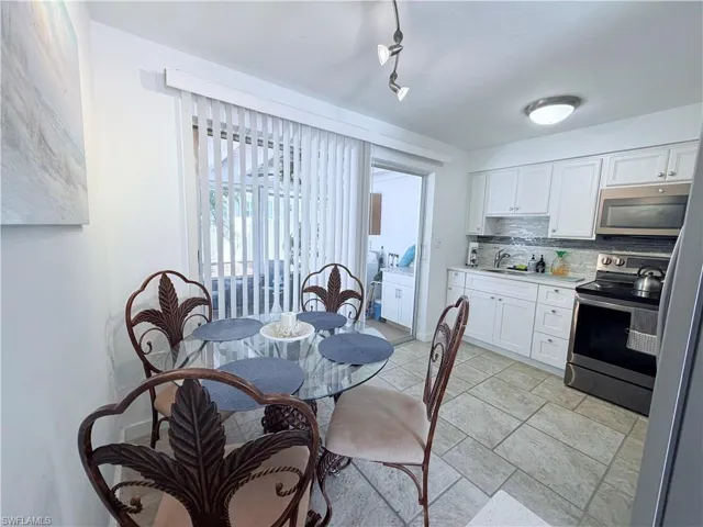 1781 Smugglers Cv, Naples, Florida 34112