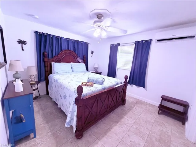 1781 Smugglers Cv, Naples, Florida 34112