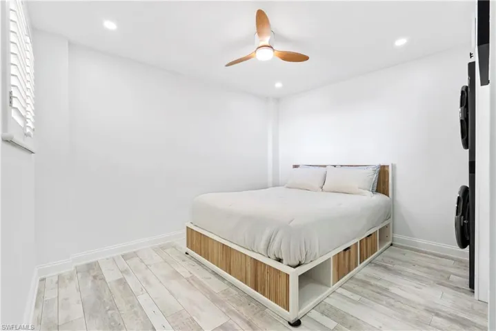 1300 Gulf Shore Blvd N 703, Naples, Florida 34102