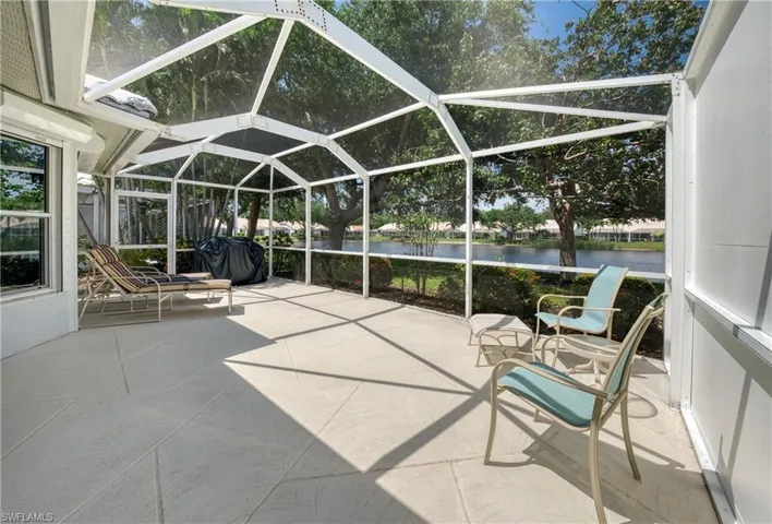 677  Captn Kate  CT, Naples, FL 34110