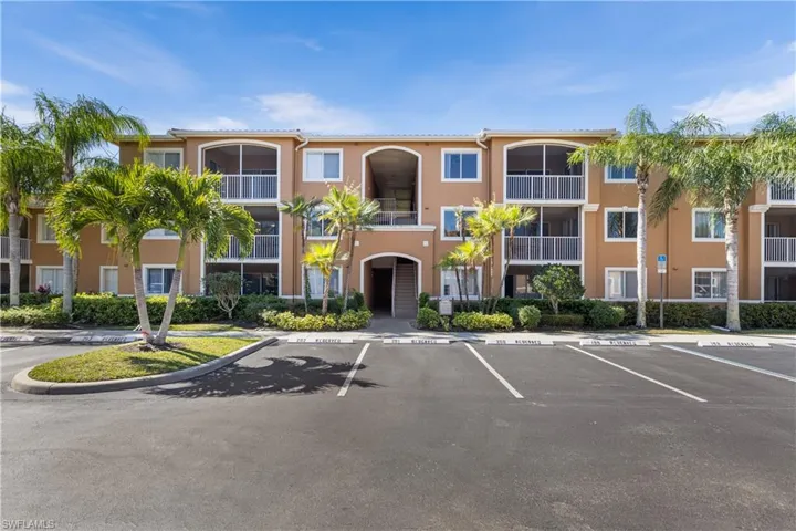 1835  Florida Club  CIR, Naples, FL 34112