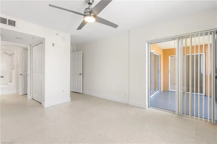 1835  Florida Club  CIR, Naples, FL 34112