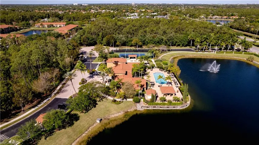 1835  Florida Club  CIR, Naples, FL 34112