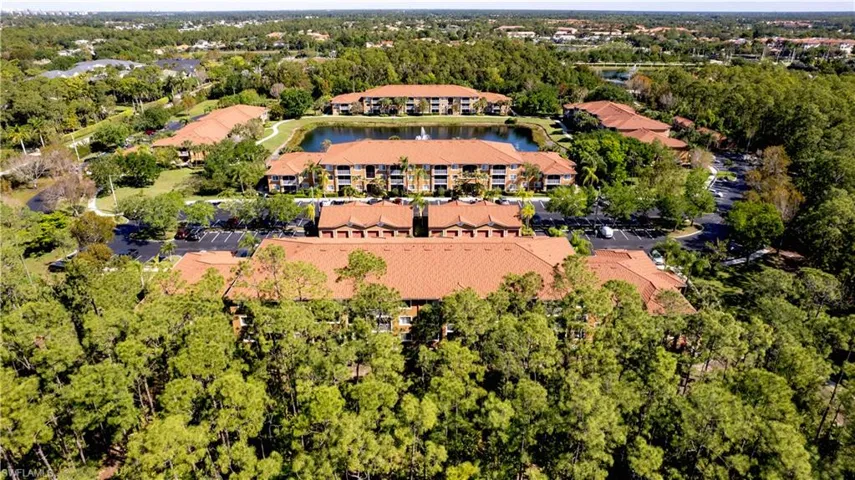 1835  Florida Club  CIR, Naples, FL 34112