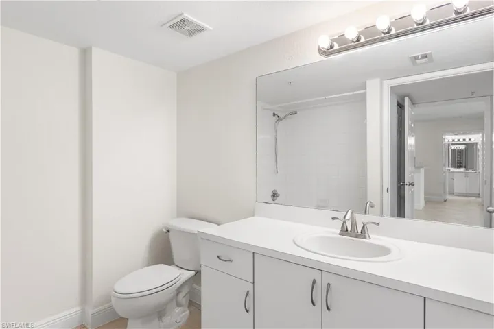 1835  Florida Club  CIR, Naples, FL 34112