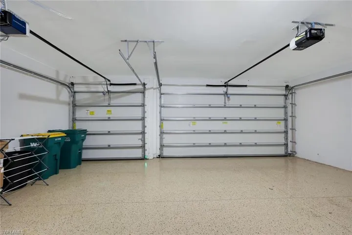 3 CAR GARAGE
