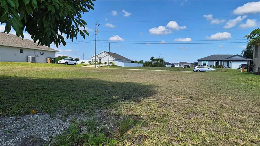 1809 Nw 7th Ave, Cape Coral, Florida 33993