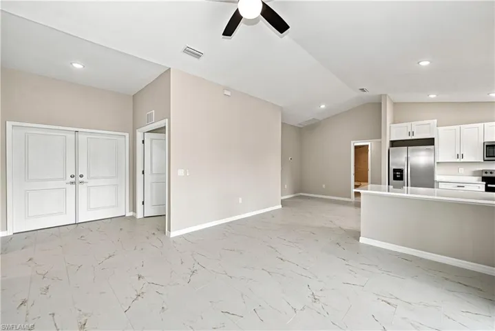 1718 Ne 13th Pl, Cape Coral, Florida 33909