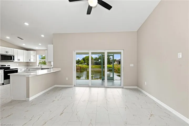 1718 Ne 13th Pl, Cape Coral, Florida 33909
