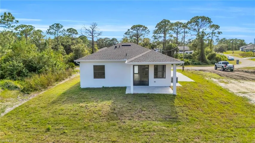 5011 N Dogwood  CIR, Labelle, FL 33935