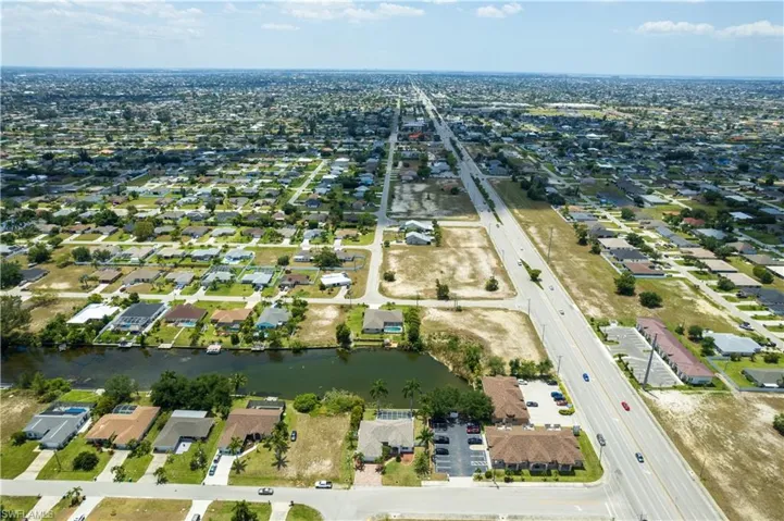 110 SE 16th  TER, Cape Coral, FL 33990