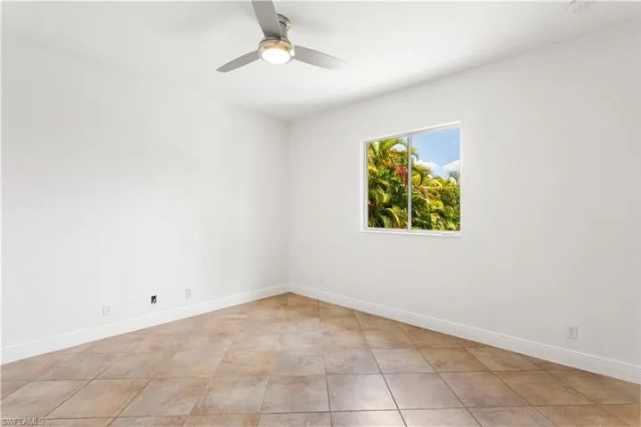 110 SE 16th  TER, Cape Coral, FL 33990