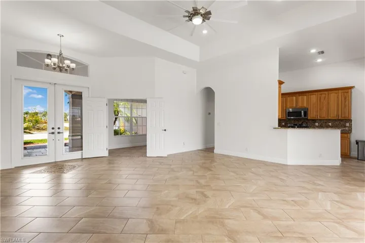 110 SE 16th  TER, Cape Coral, FL 33990