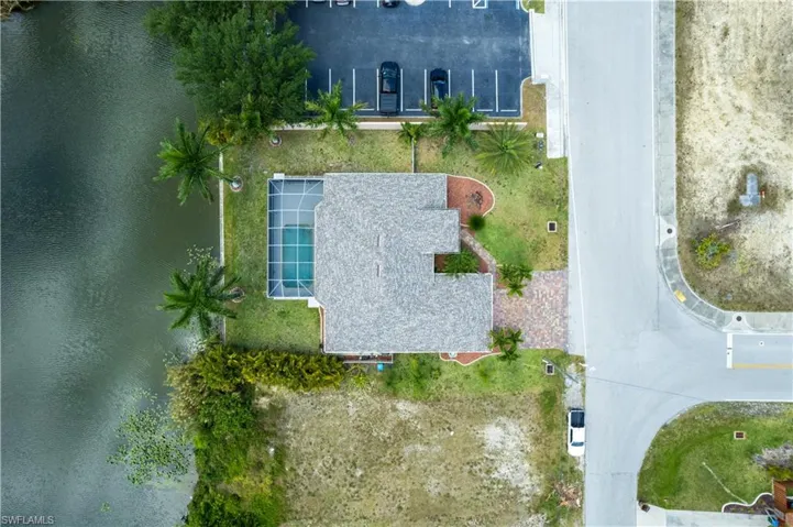 110 SE 16th  TER, Cape Coral, FL 33990