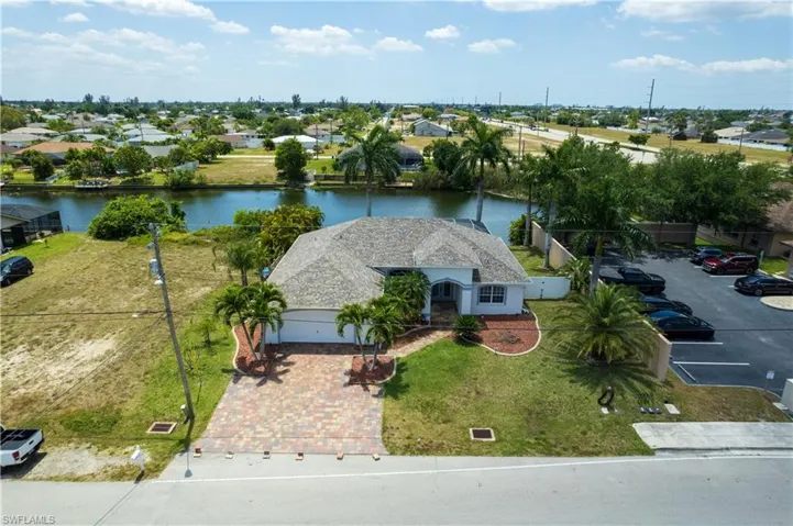 110 SE 16th  TER, Cape Coral, FL 33990