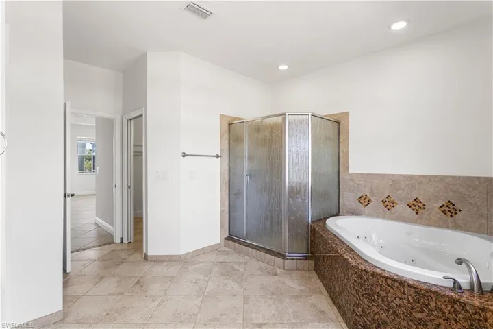 110 SE 16th  TER, Cape Coral, FL 33990