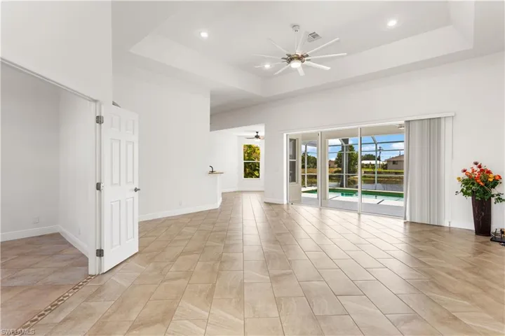 110 SE 16th  TER, Cape Coral, FL 33990