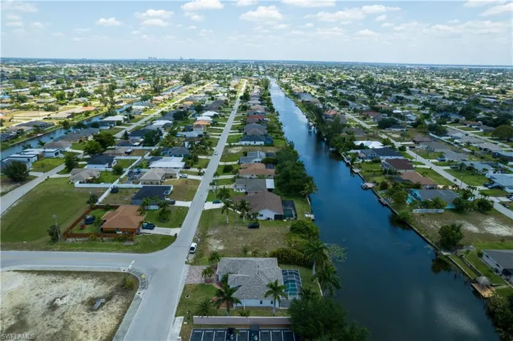 110 SE 16th  TER, Cape Coral, FL 33990