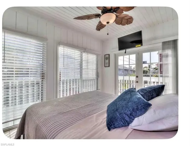 5690 Marimin Dr, Bonita Springs, Florida 34134
