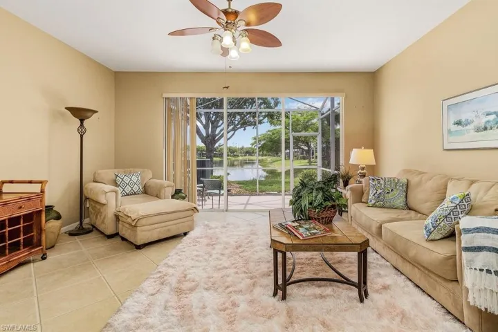 8381 Village Edge Cir 3, Fort Myers, Florida 33919
