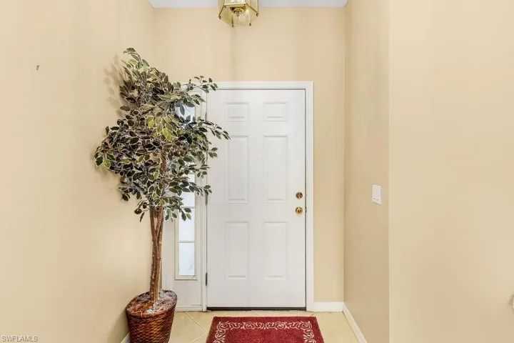 8381 Village Edge Cir 3, Fort Myers, Florida 33919