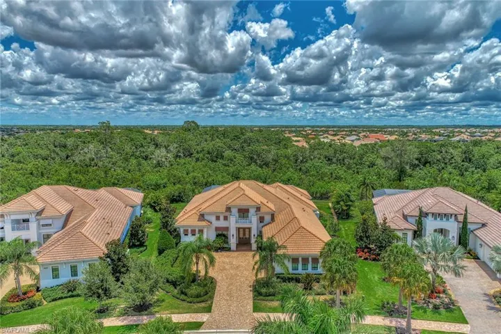 View of drone / aerial view