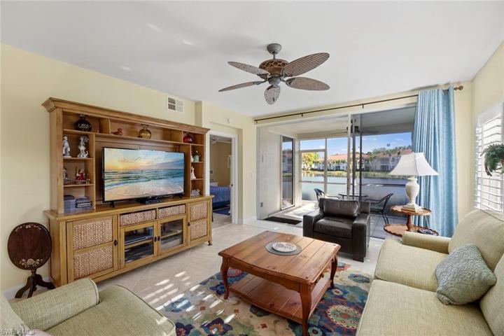 Great room view from foyer