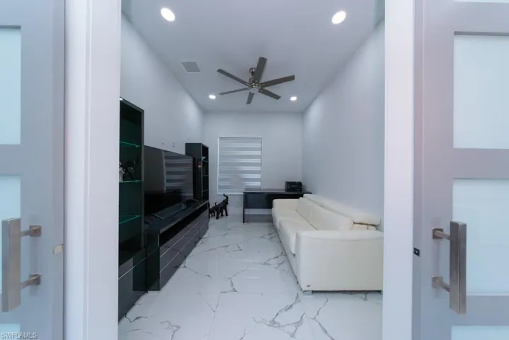 4024 Chiquita Blvd S, Cape Coral, Florida 33914
