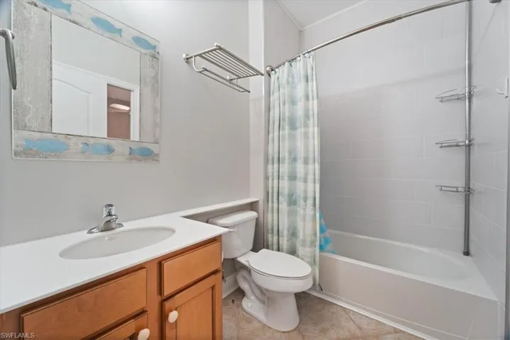 3251 Lee Way Ct # 406, North Fort Myers Fl 33903