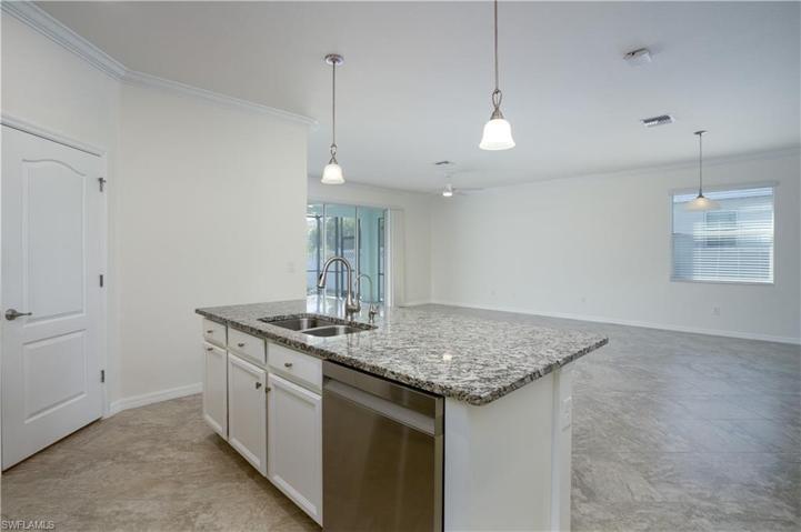 17597  Canopy  CT, PUNTA GORDA, FL 33982