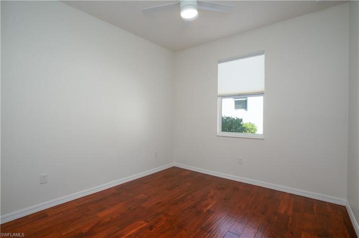 2nd bedroom with full ensuite bath